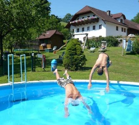 Ferienhof Pfaffenlehen Maria Neustift Exteriör bild
